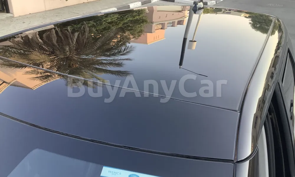 Vehicle photo 5