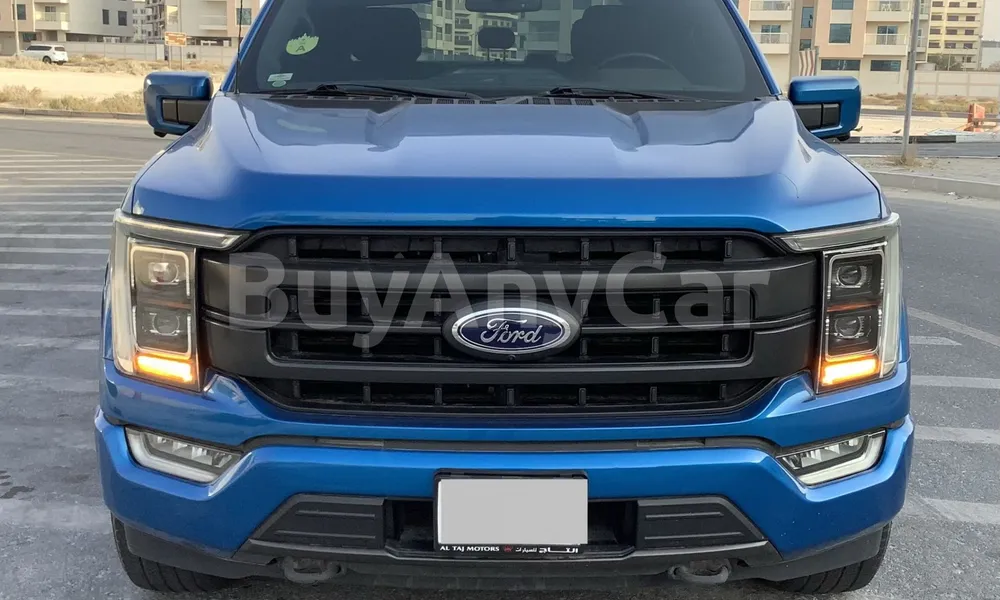 Vehicle photo 1