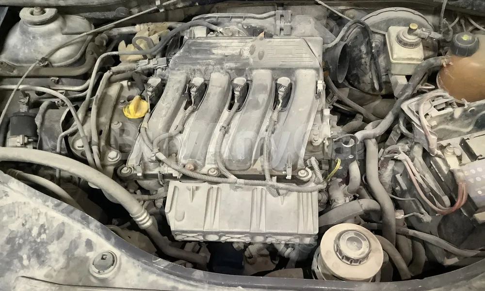 Vehicle photo 5