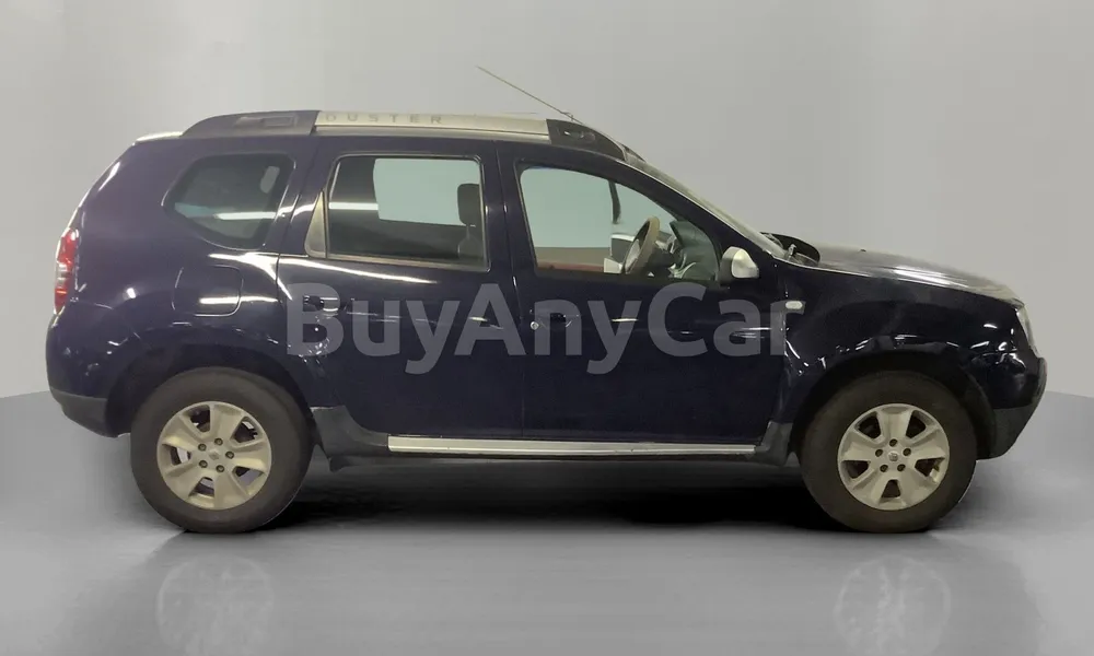 Vehicle photo 3