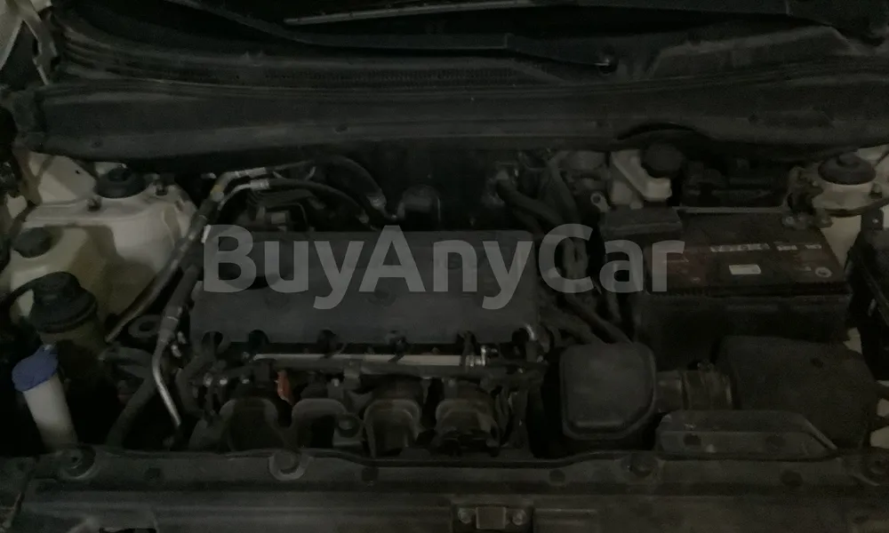 Vehicle photo 6