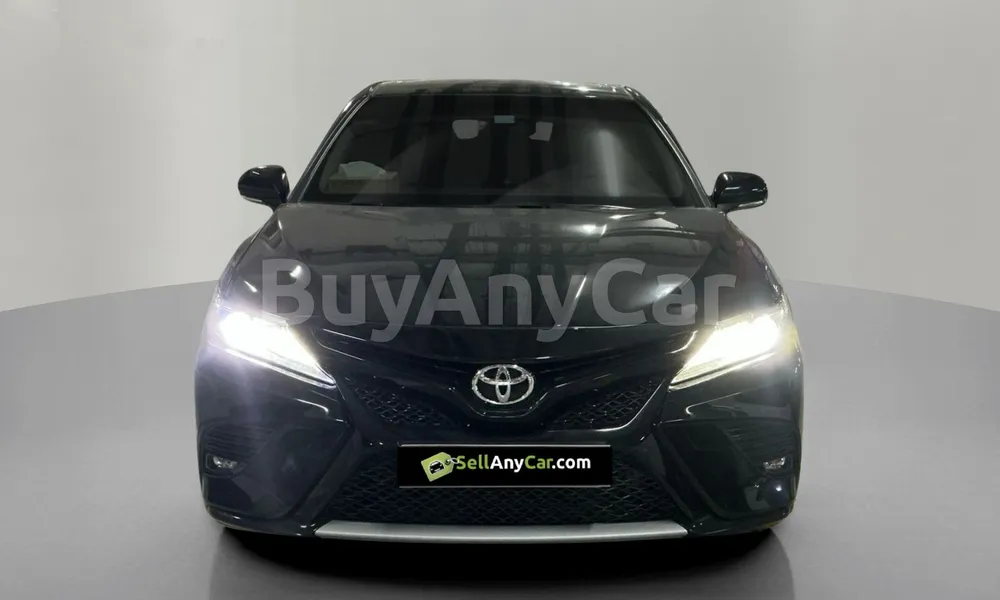Vehicle photo 1