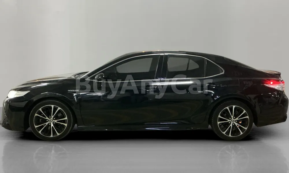 Vehicle photo 4