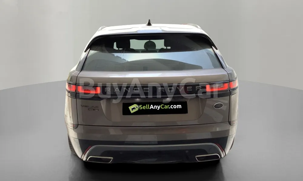 Vehicle photo 2