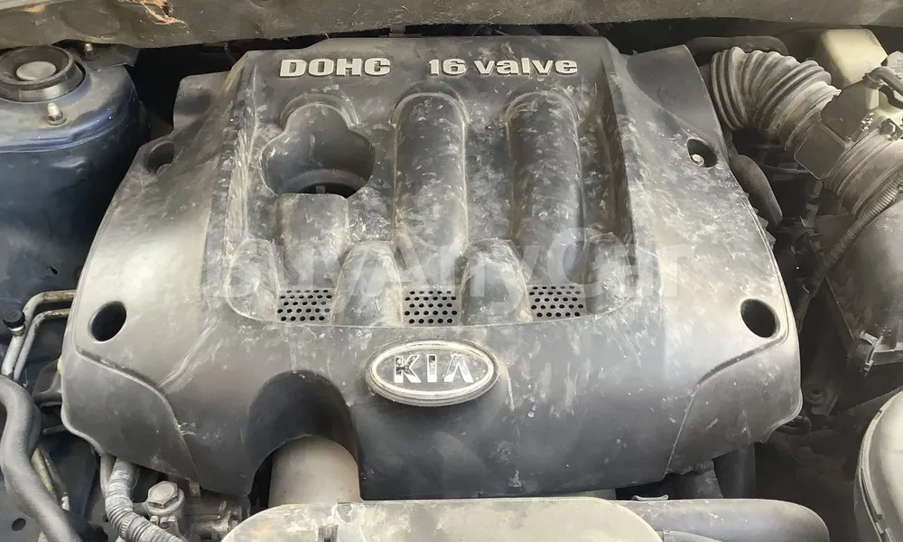 Vehicle photo 6