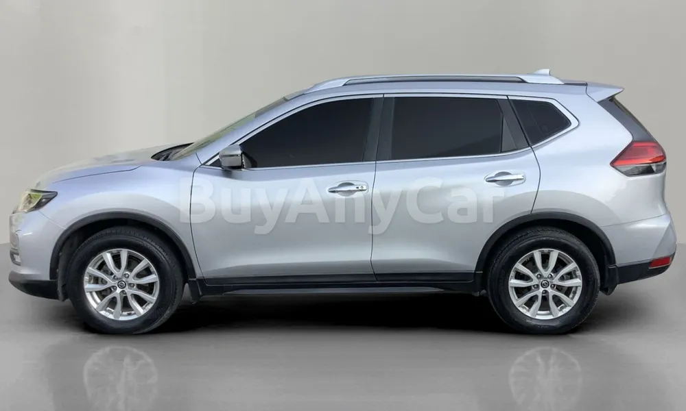 Vehicle photo 4