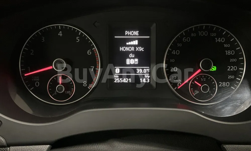 Vehicle photo 7