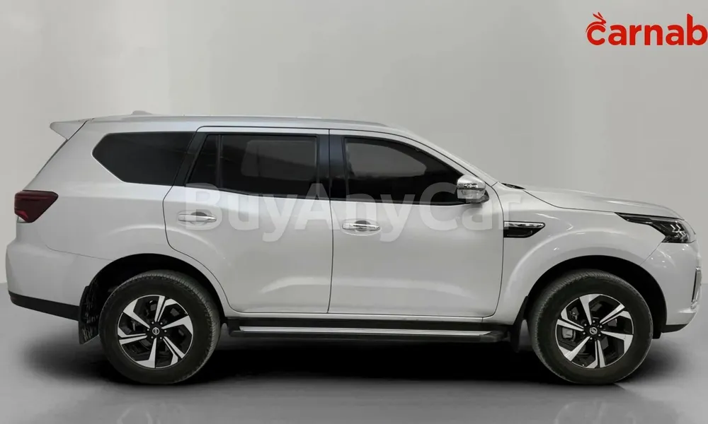 Vehicle photo 4