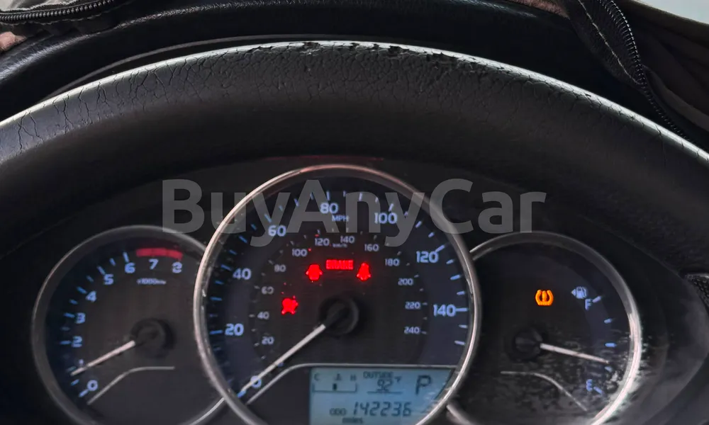 Vehicle photo 8