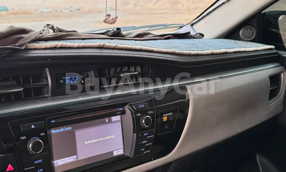 Vehicle photo 5