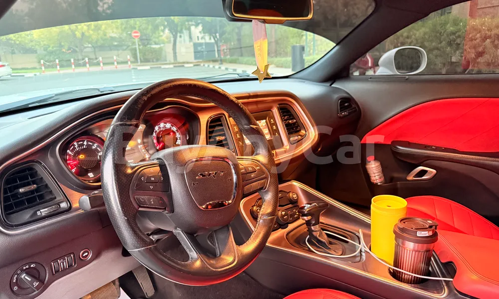 Vehicle photo 4