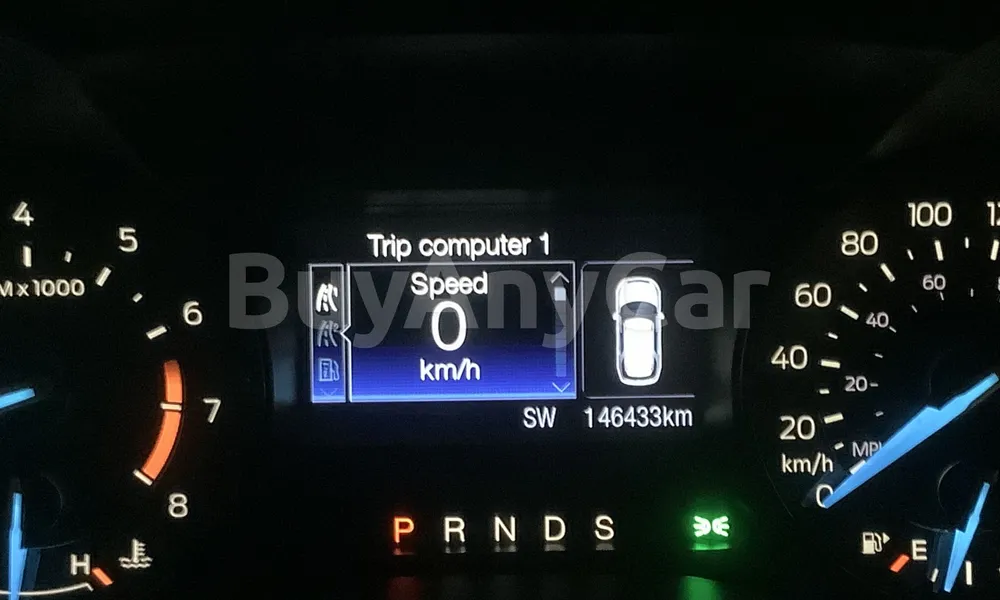 Vehicle photo 7