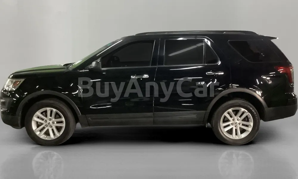 Vehicle photo 3