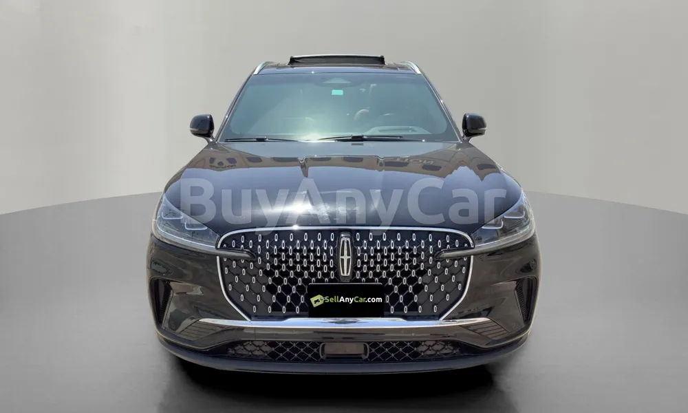 Vehicle photo 1