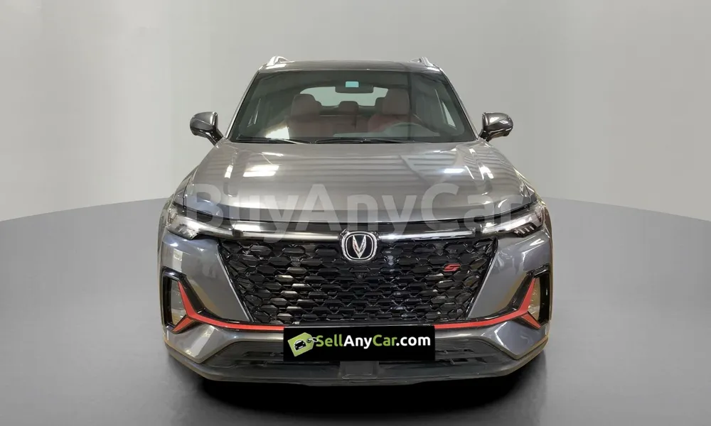 Vehicle photo 2