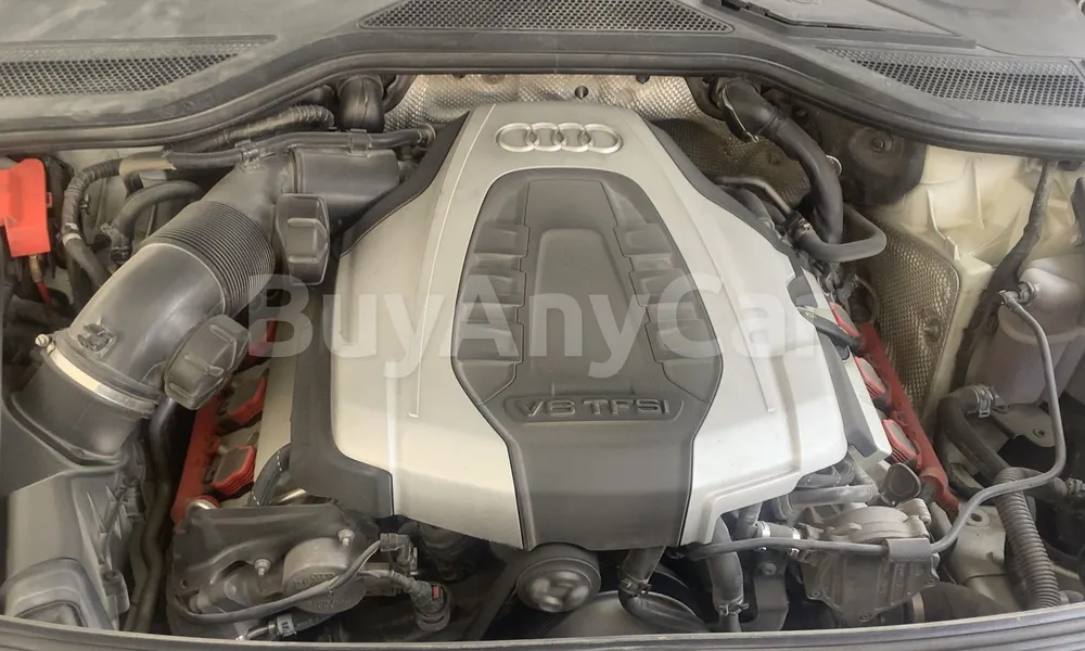 Vehicle photo 8