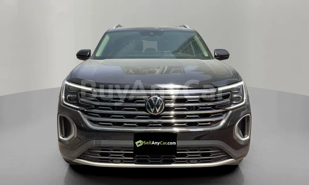 Vehicle photo 1