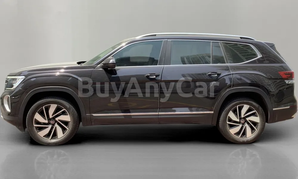 Vehicle photo 4