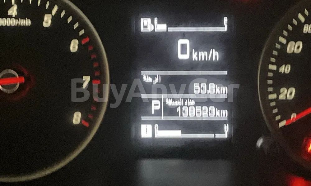 Vehicle photo 6