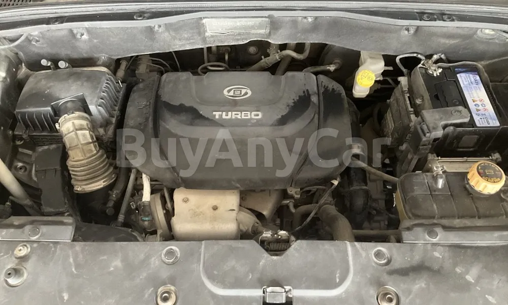 Vehicle photo 8