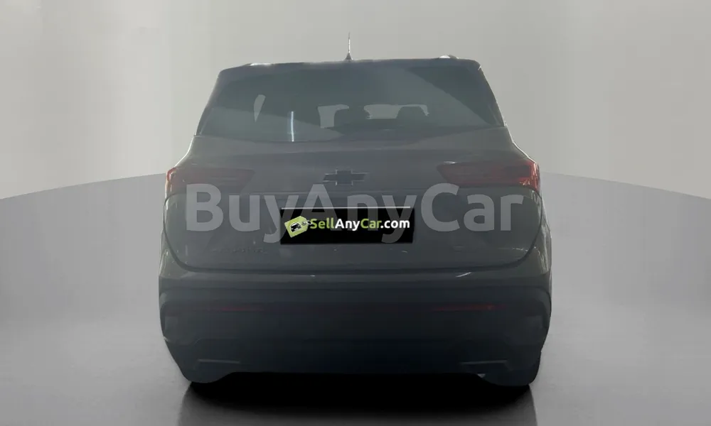 Vehicle photo 2