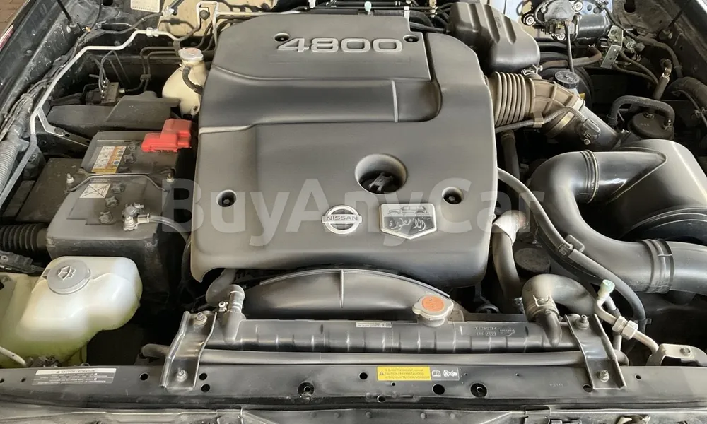 Vehicle photo 6