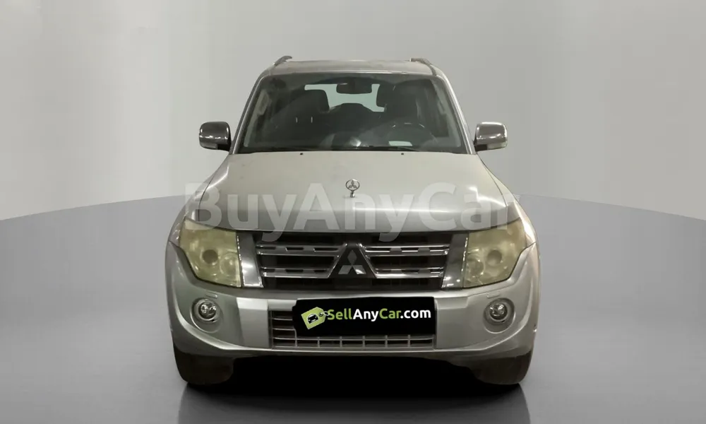 Vehicle photo 1