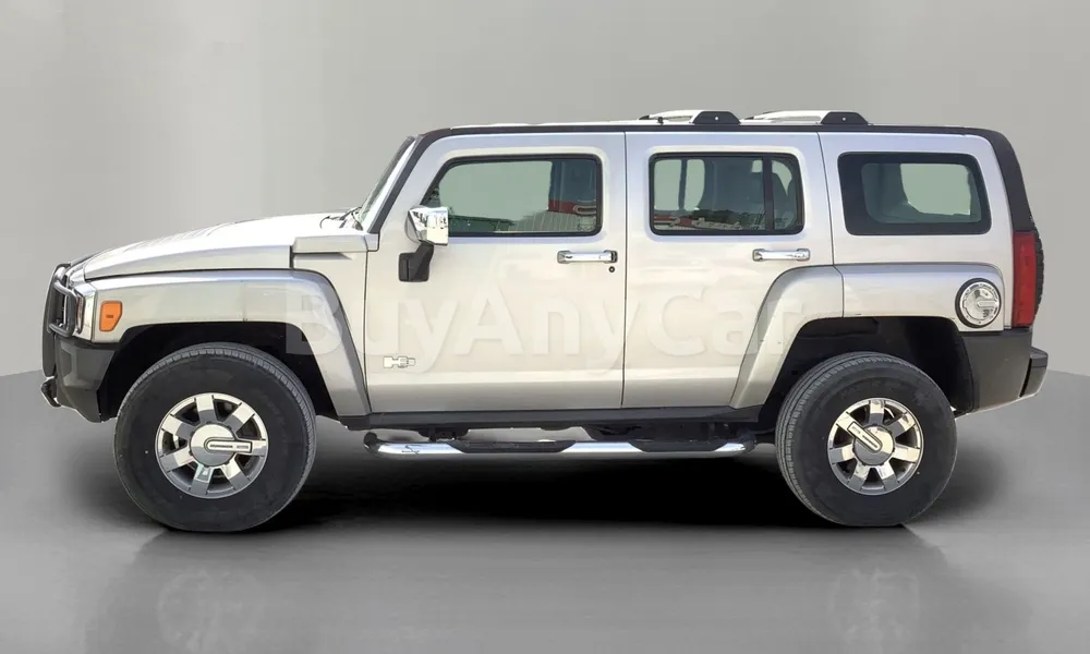 Vehicle photo 4