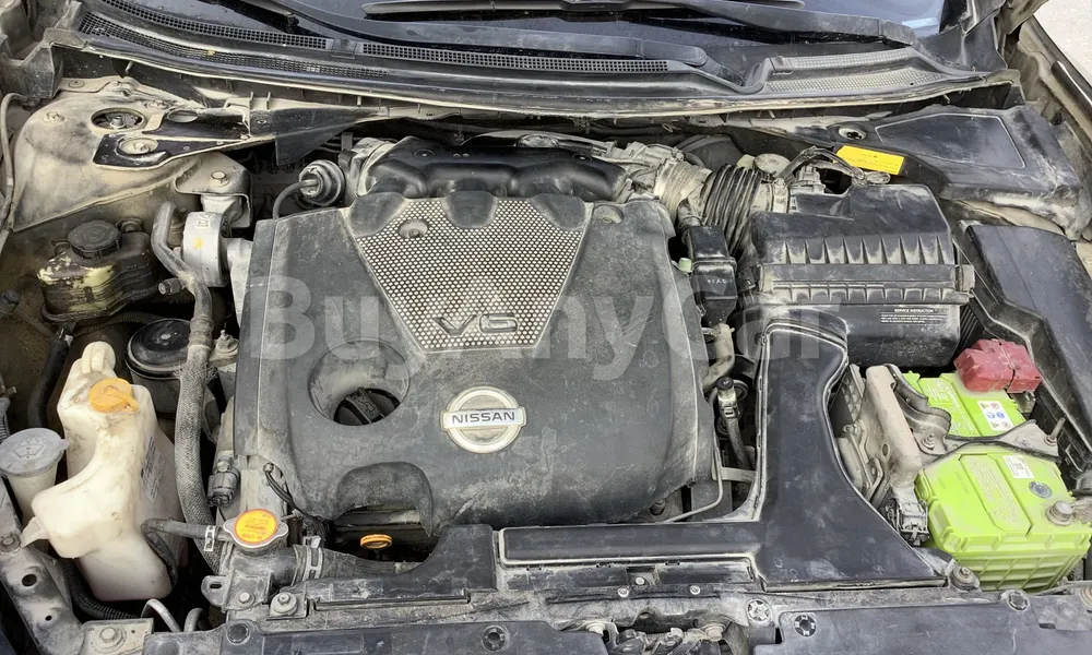 Vehicle photo 6
