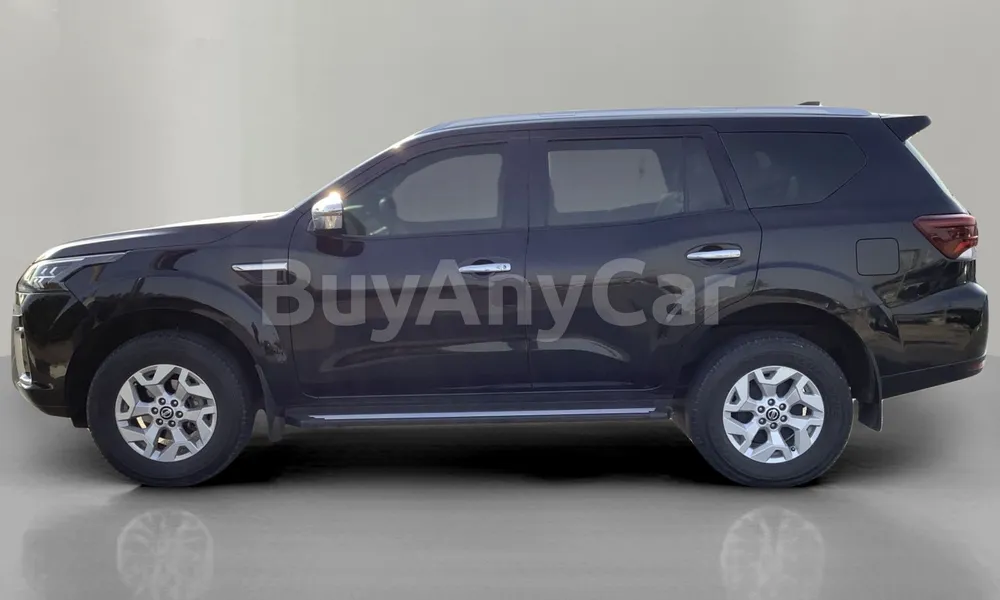 Vehicle photo 3