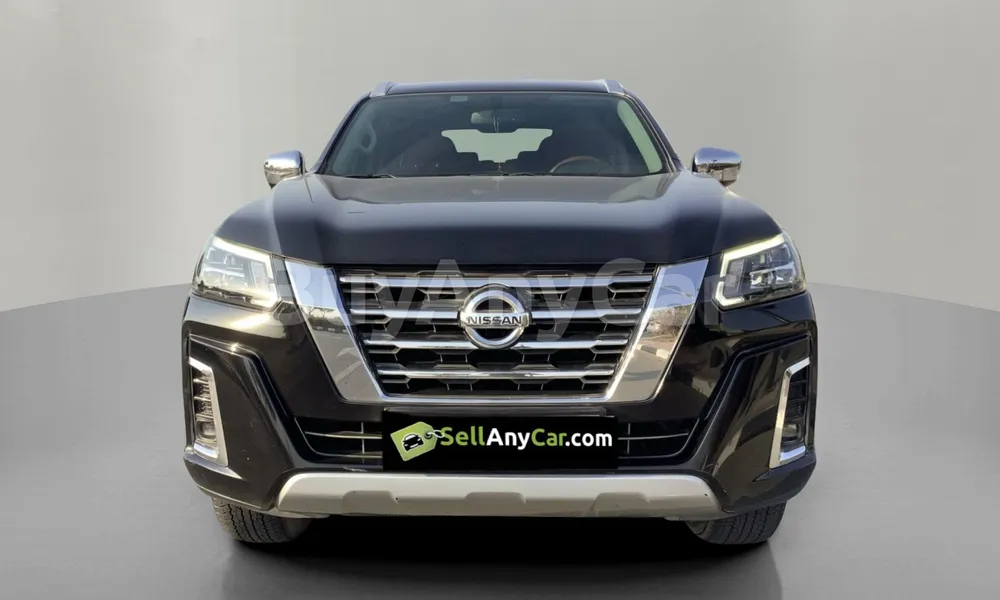 Vehicle photo 1