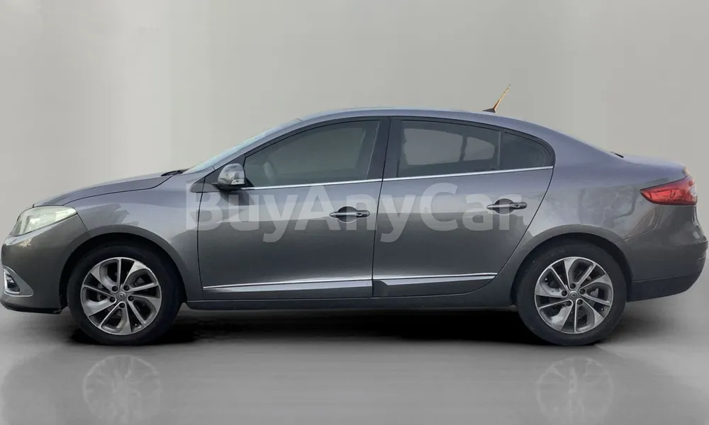 Vehicle photo 4