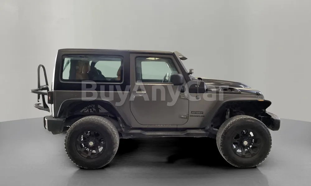 Vehicle photo 3