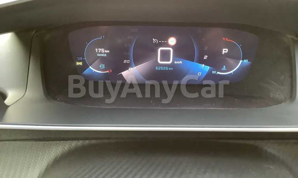 Vehicle photo 7