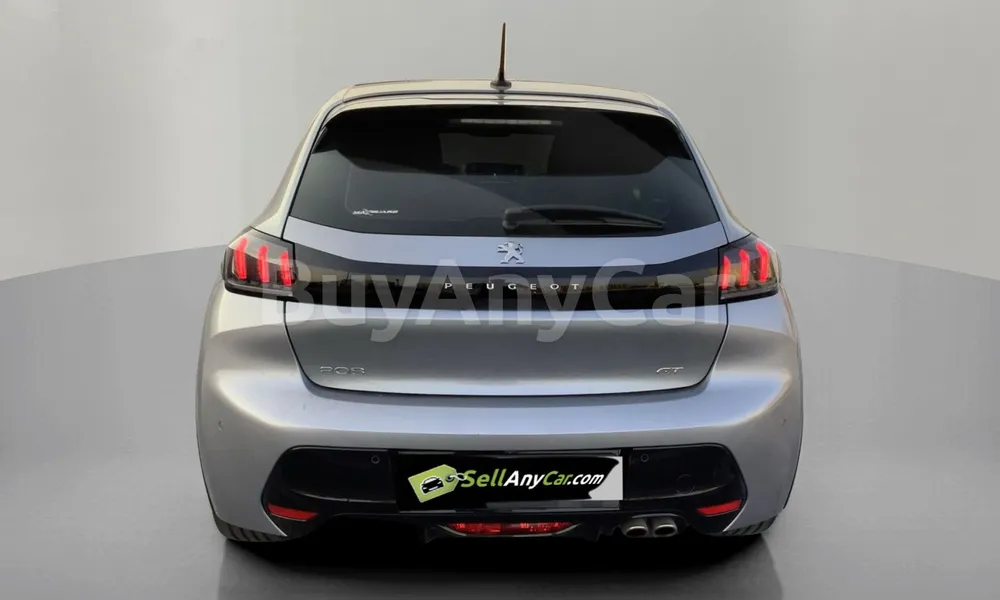 Vehicle photo 2