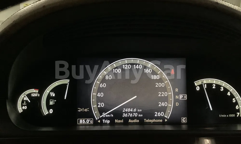 Vehicle photo 7