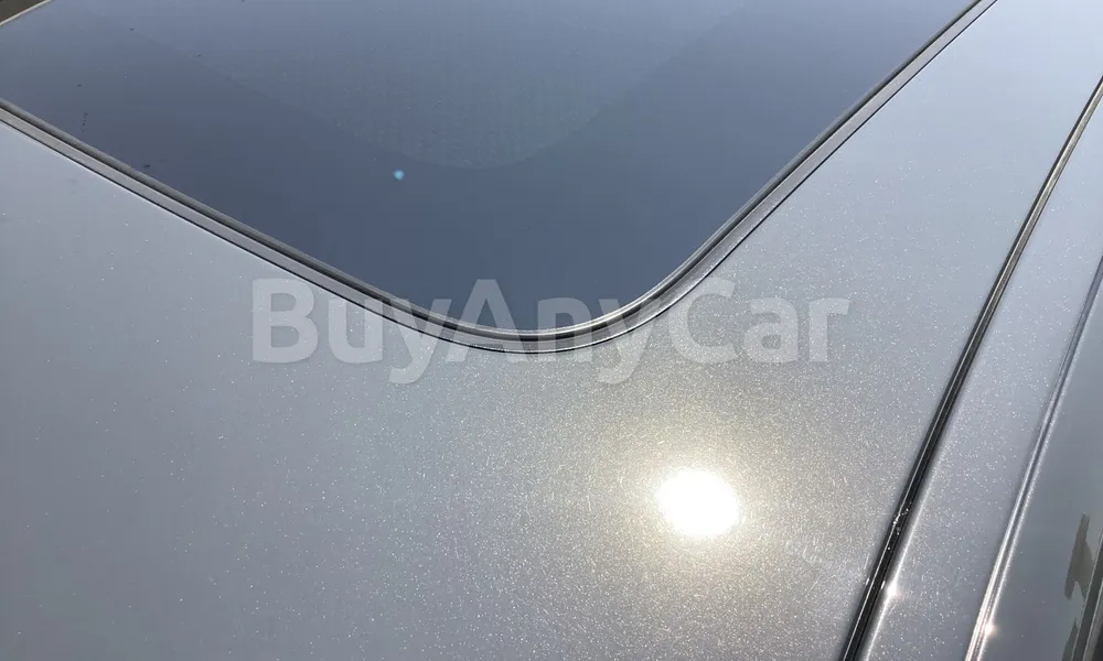 Vehicle photo 5