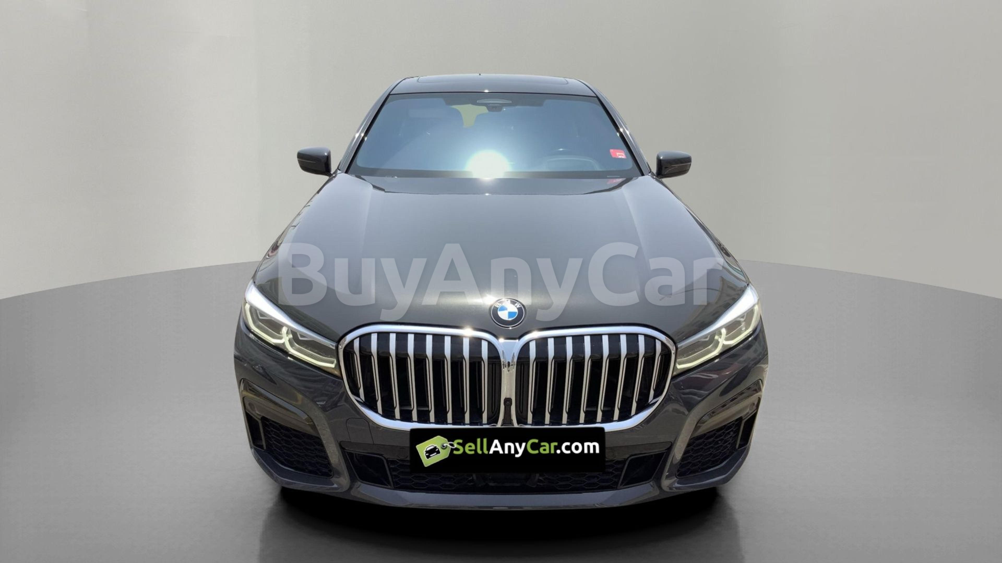 BMW 7-Series 2021