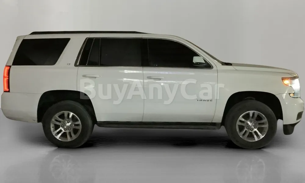 Vehicle photo 4