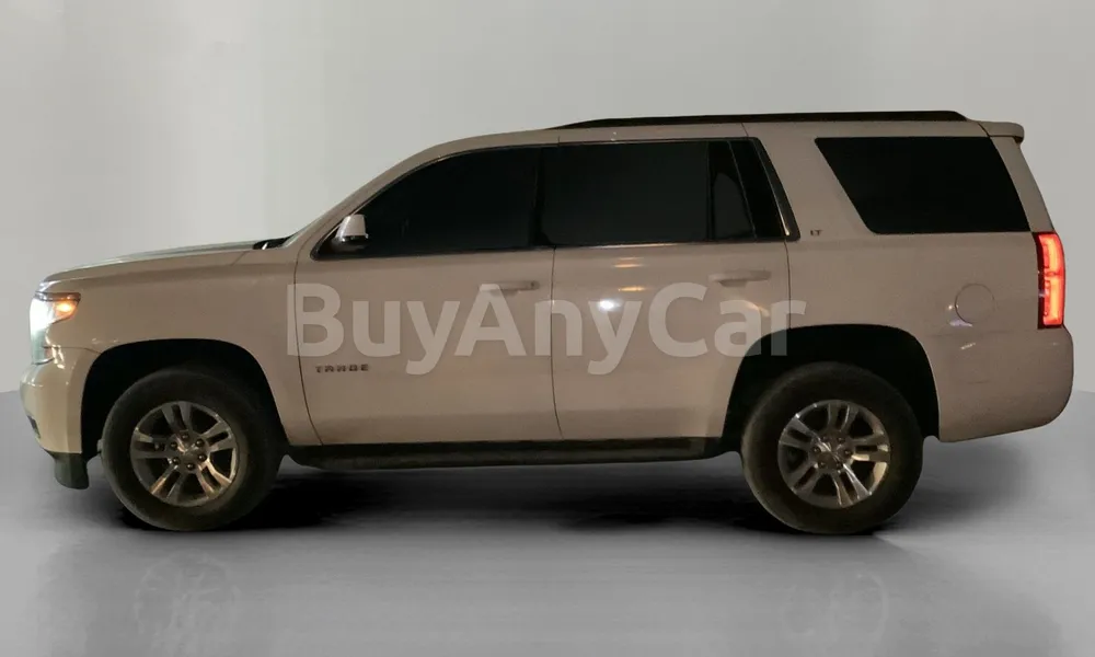 Vehicle photo 3