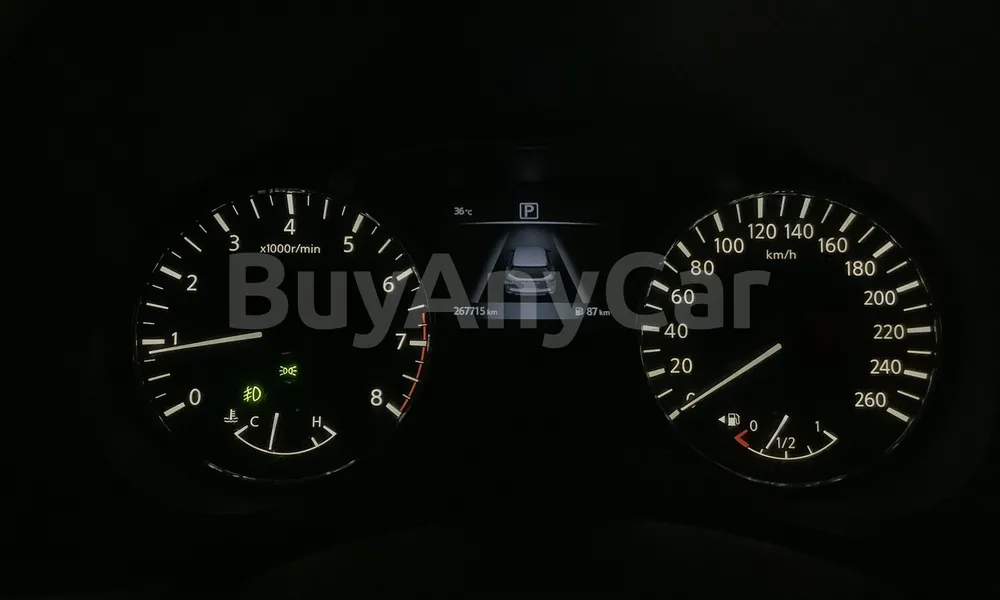 Vehicle photo 5