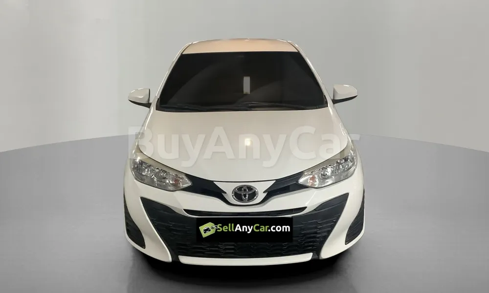 Vehicle photo 1
