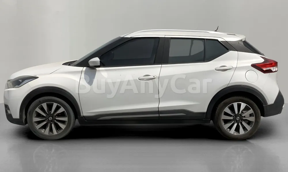 Vehicle photo 4