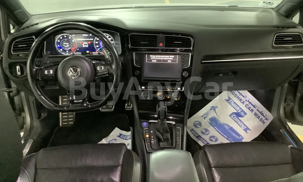 Vehicle photo 8