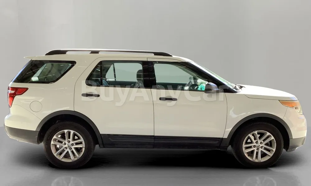 Vehicle photo 3