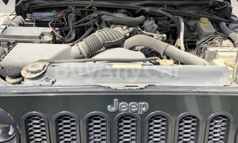 Vehicle photo 6