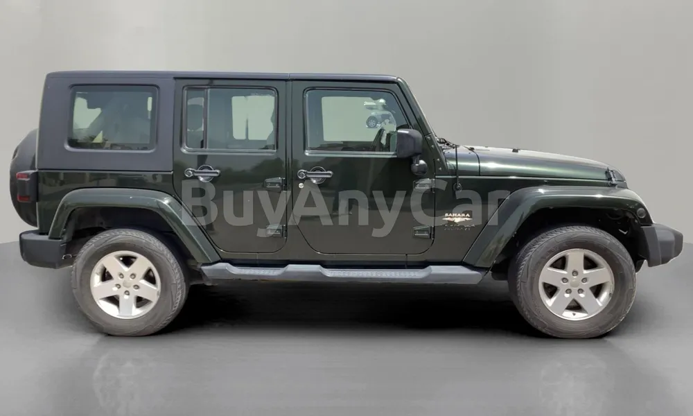Vehicle photo 3