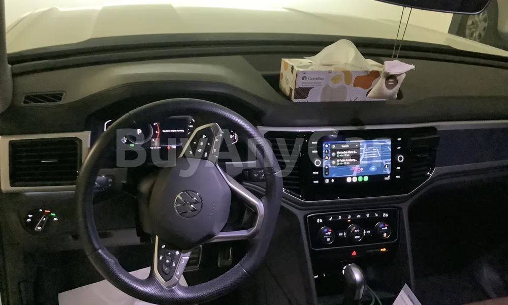 Vehicle photo 8