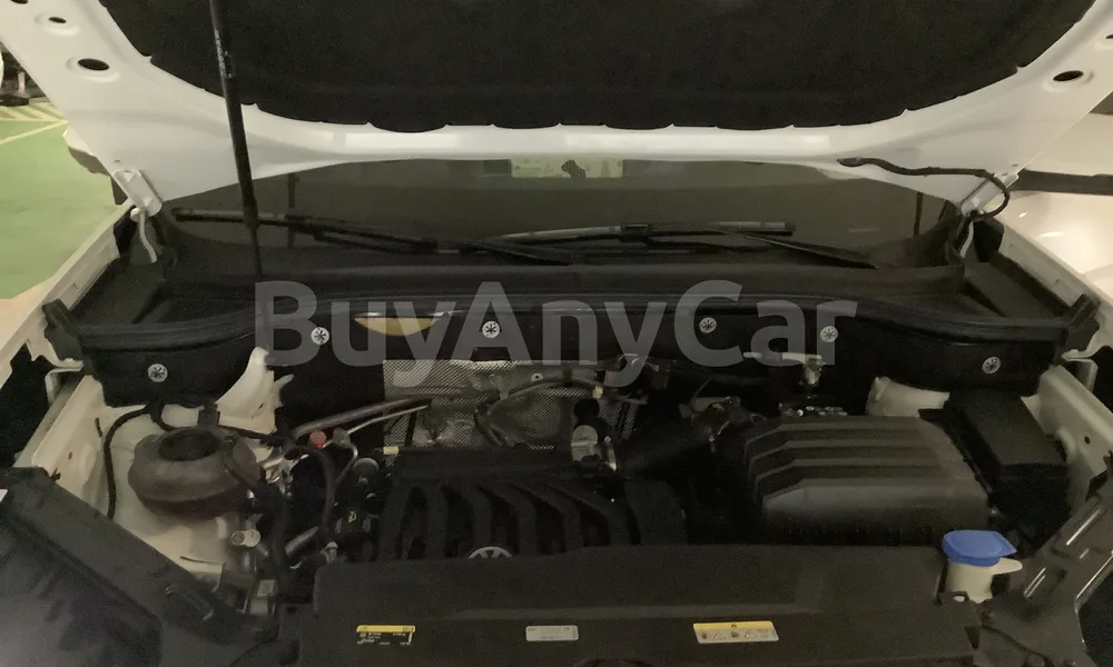 Vehicle photo 7