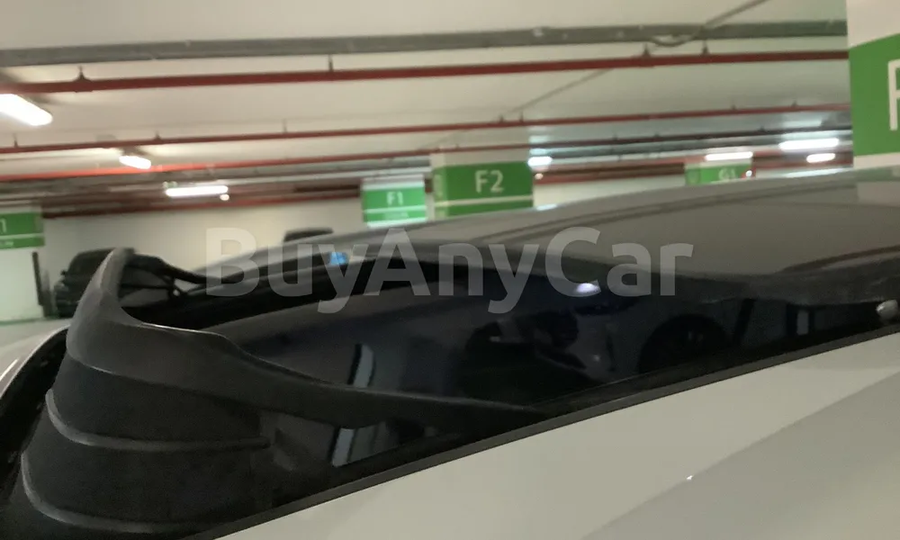 Vehicle photo 5